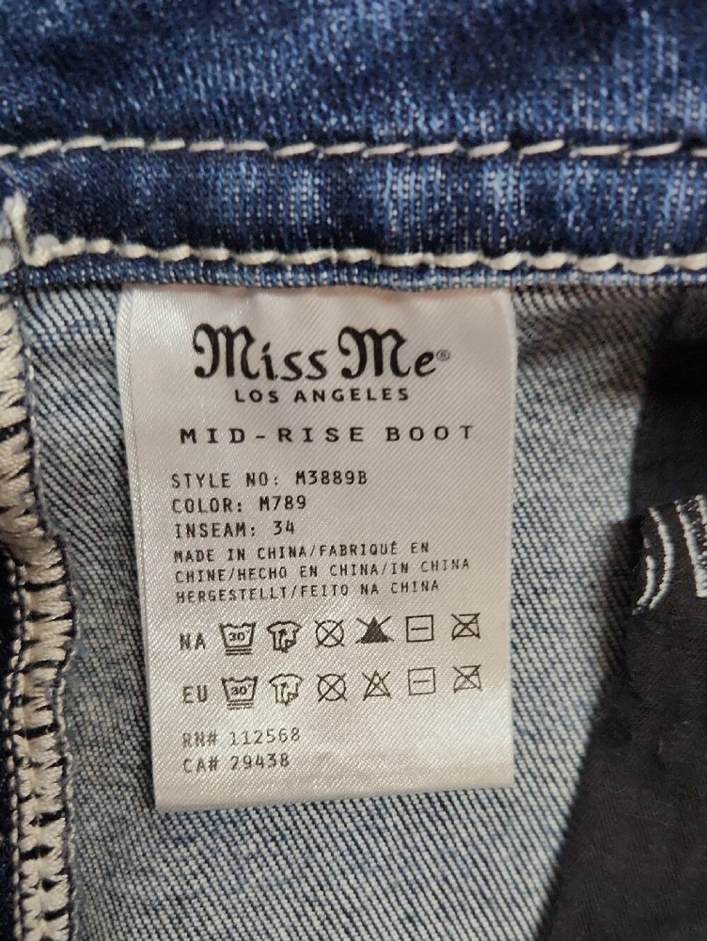 Miss Me Light-Mid Wash Flared Jeans - Picture 4 of 6